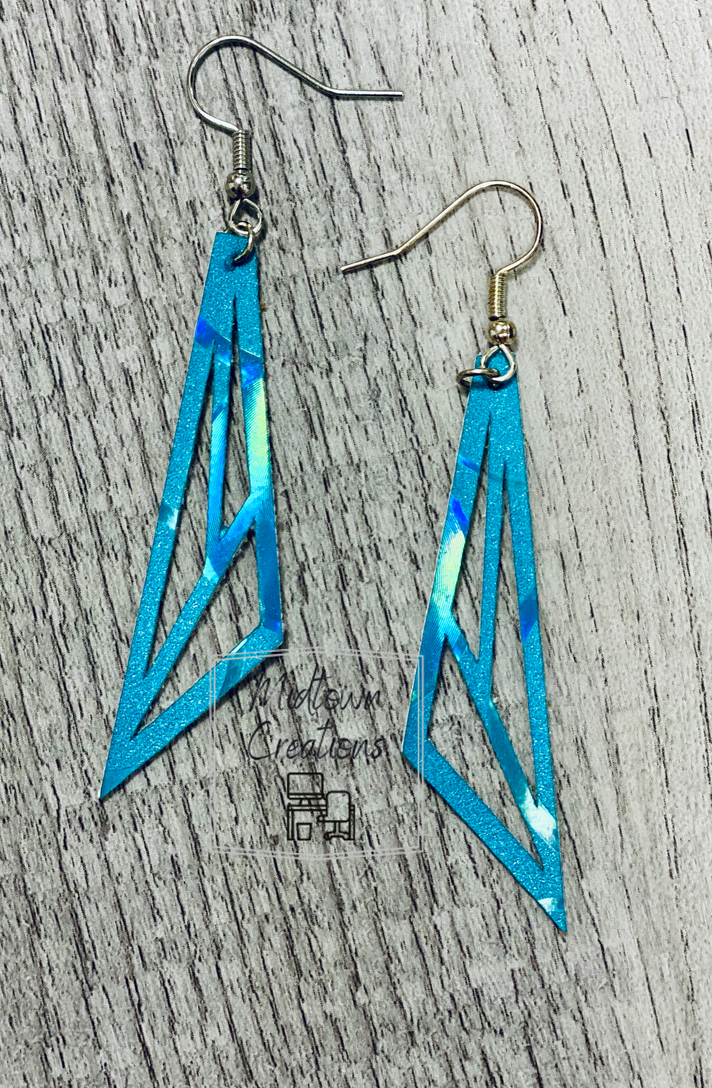 Single Layer Drop Earrings