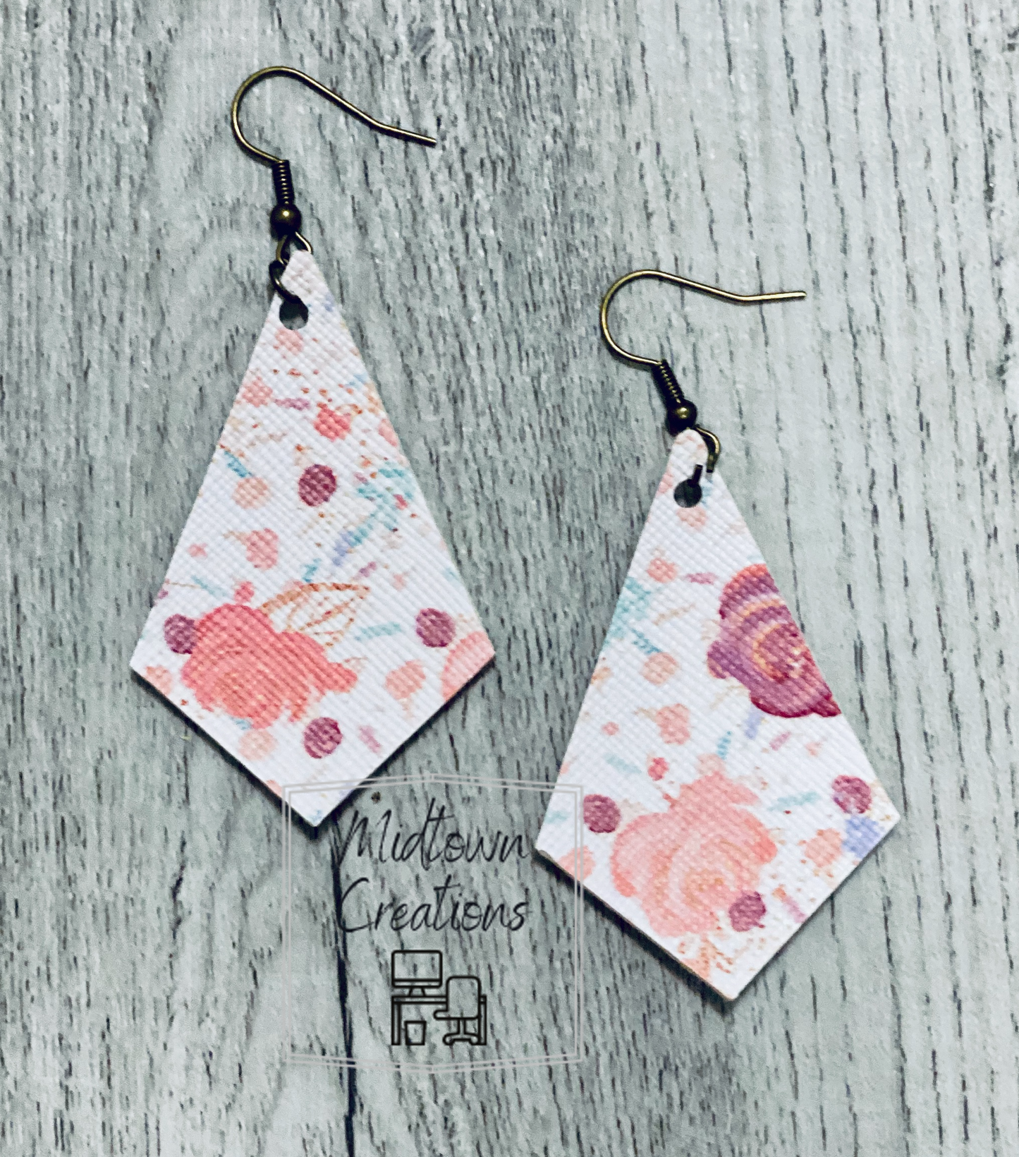 Single Layer Floral Drop Earrings