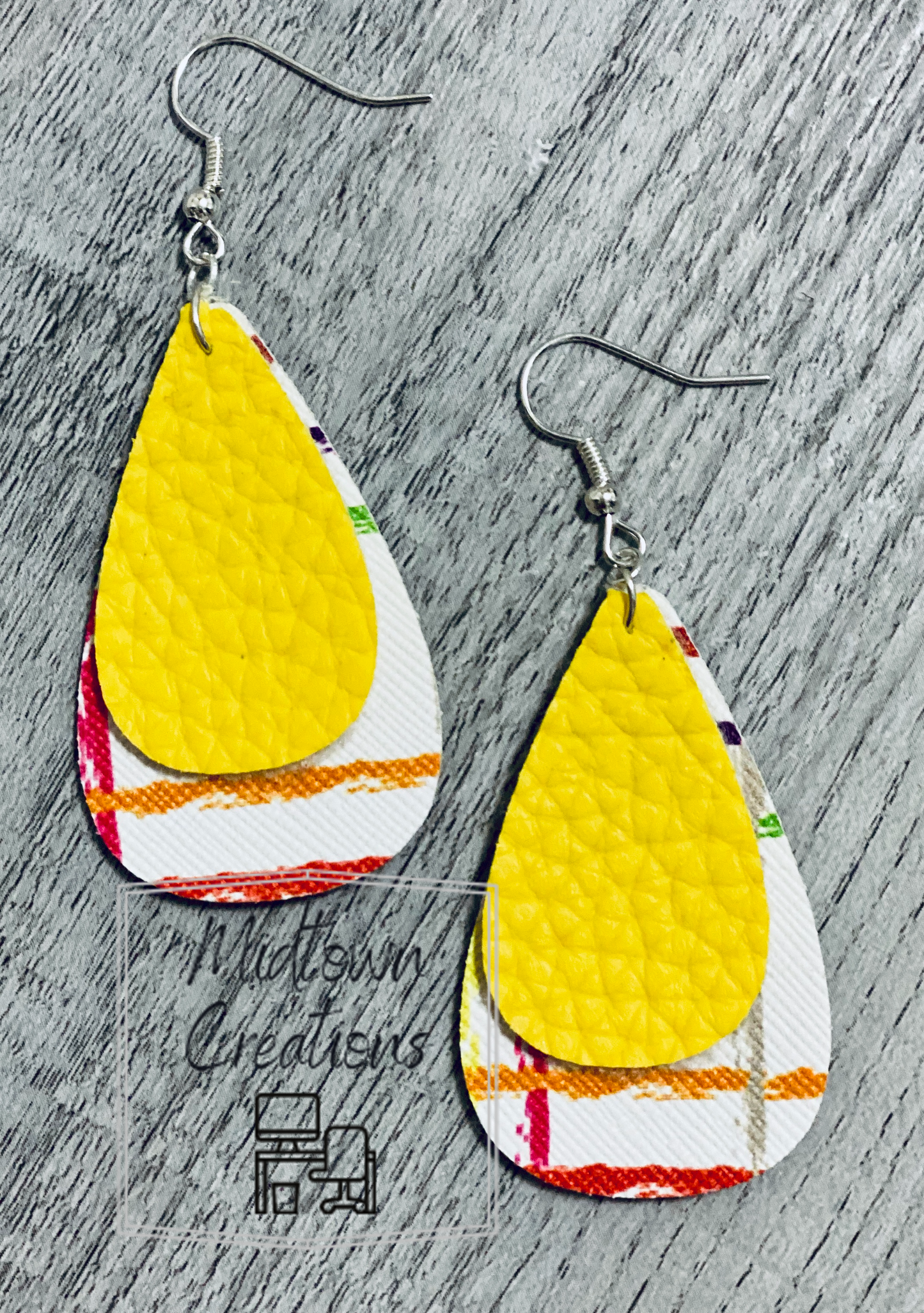 Double Layer Color Edition Leather Earrings