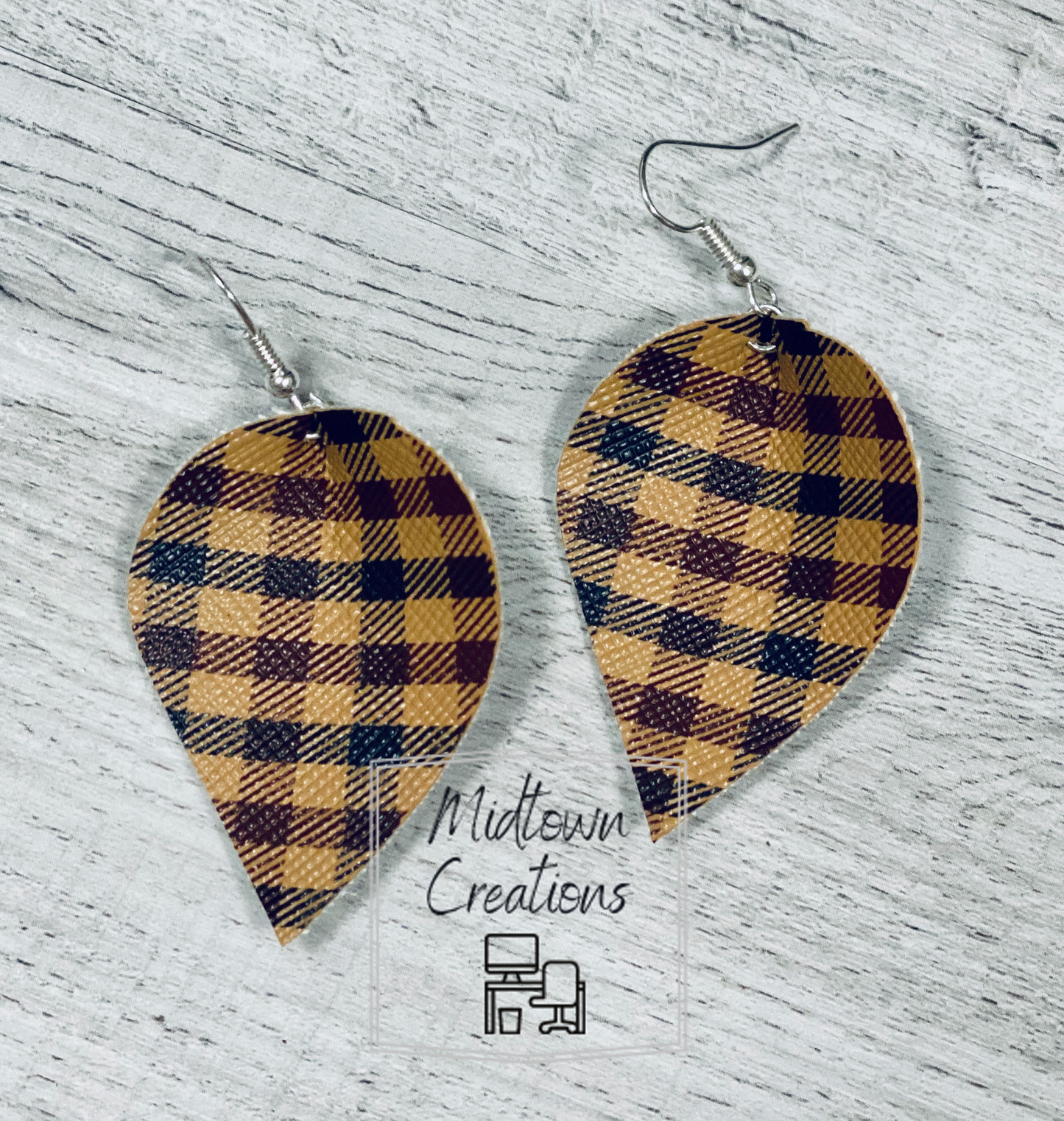 Single Layer Pinched Drop Leaf Plaid Earrings